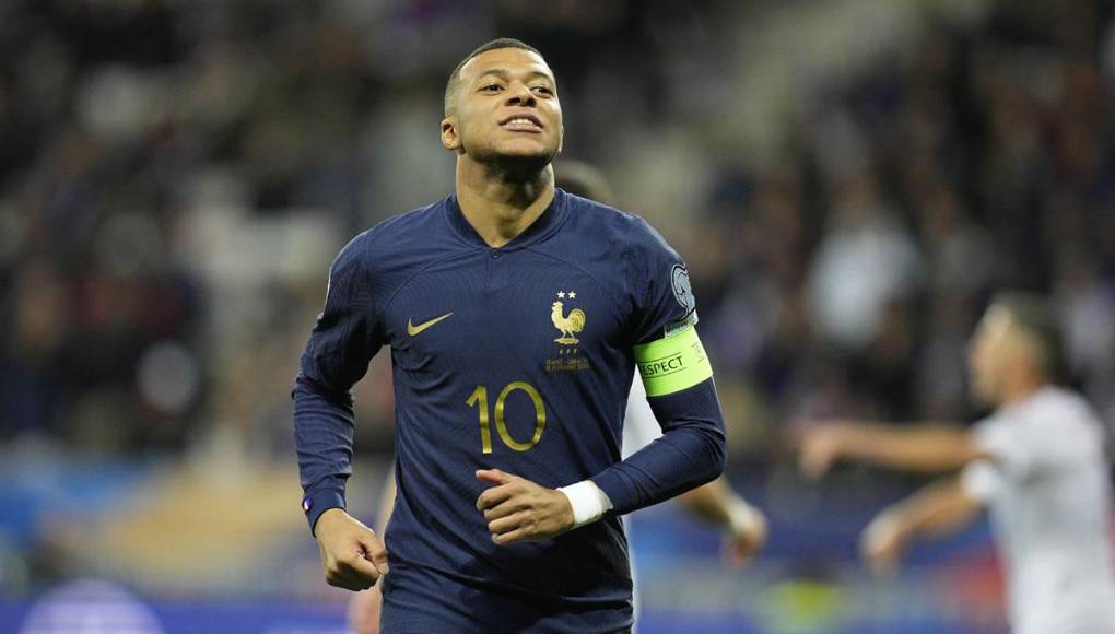 En el seleccionado francés, Kylian Mbappe destaca con el dorsal 10, mismo con el que logró quedar campeón del Mundial de Rusia 2018.
