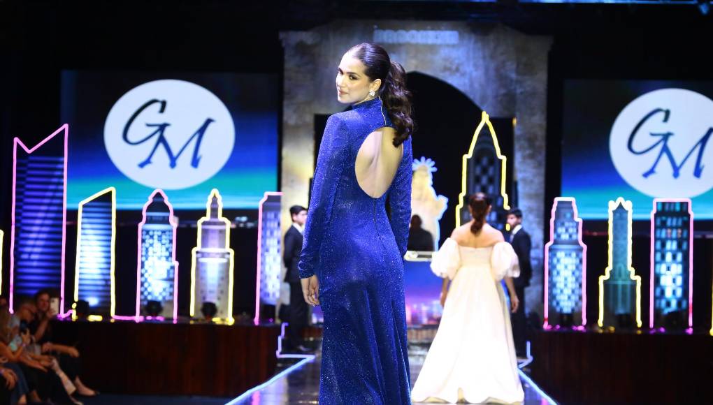 Cada alumno posó para las cámaras con soltura y buen porte. 