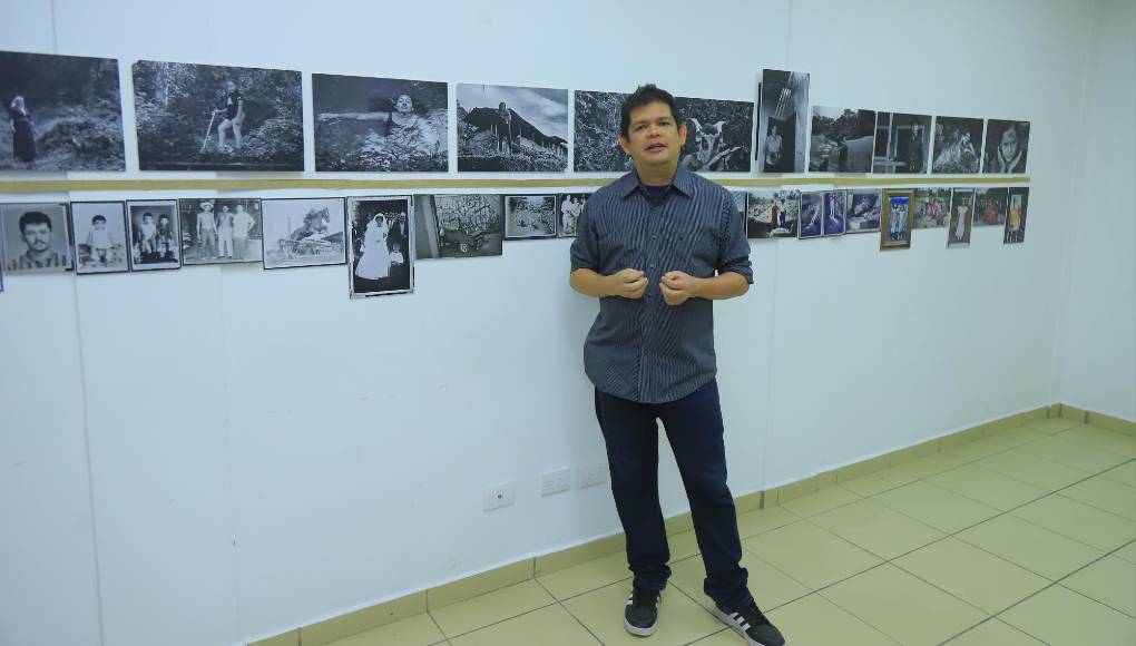 Los artistas trabajaron durante un mes con comunidades organizadas defensoras, con el fin de documentar bajo la gestión artística las actividades que las mismas realizan. El curador Mauricio Kabistán, de origen salvadoreño, detalló los pormenores que hacen de esta exposición una excelsitud. 