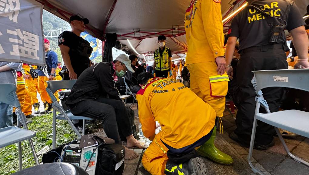 En total, 961 personas han sido evacuadas en toda la isla y 619 tuvieron que ser reubicadas en 31 alojamientos.