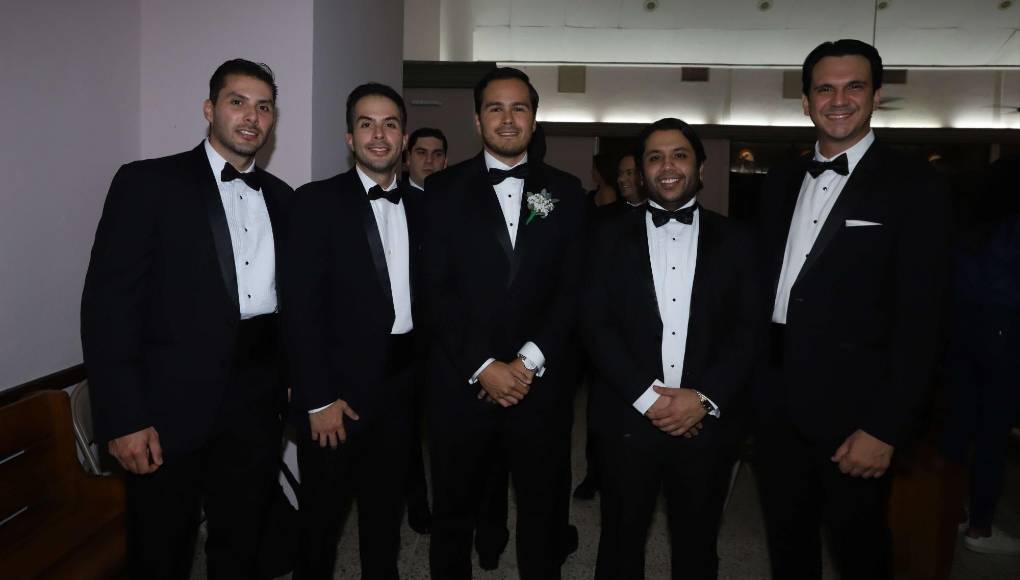 Alejandro Martínez, Andres Martínez, Luis Diego Ortez, Fernando Bonilla y Jorge Handal