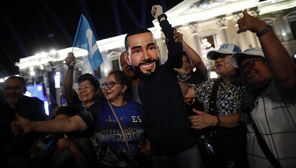 De confirmarse estos datos, Bukele será el primer presidente reelegido en los últimos 32 años, gracias a una estratagema legal que consistió en que la Sala de lo Constitucional de la Corte Suprema, que había sido nombrada por un Congreso de mayoría oficialista y sin seguir el procedimiento legal, cambió el criterio de interpretación de la Constitución.