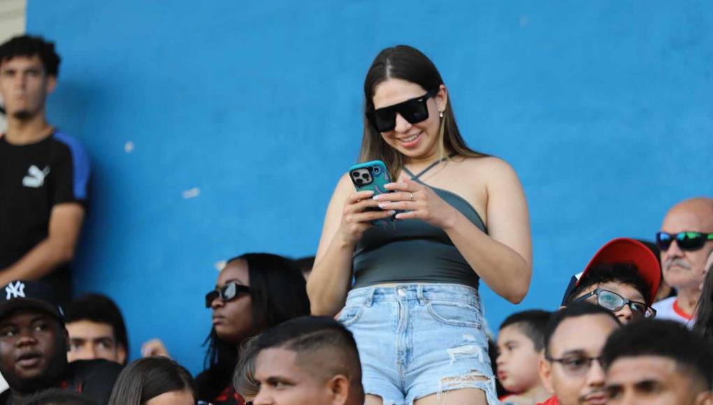 Así lució y causó furor Annie Córdova.