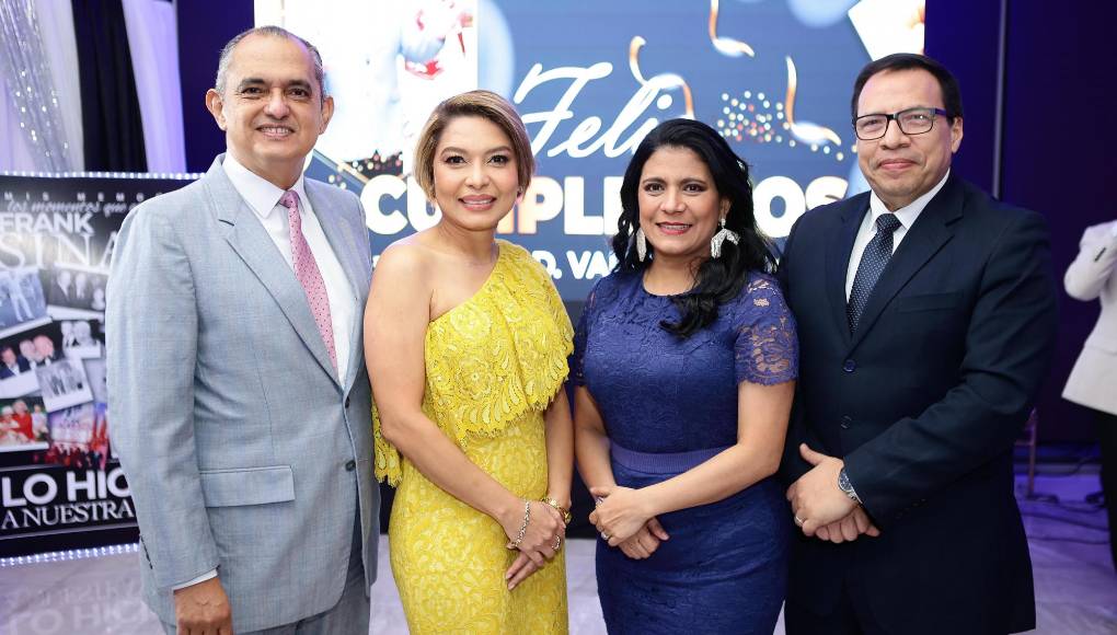 Javier y Alejandra Urbina, Paty y José Mora