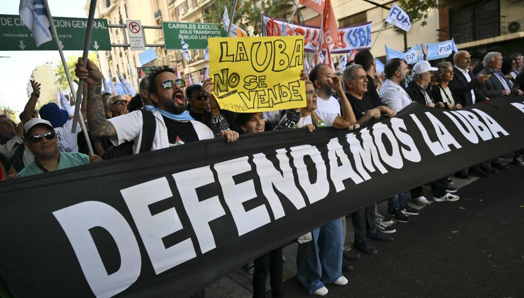 Las movilizaciones son en contra de las políticas de ajuste del Gobierno de Javier Milei y en defensa de la enseñanza pública superior.