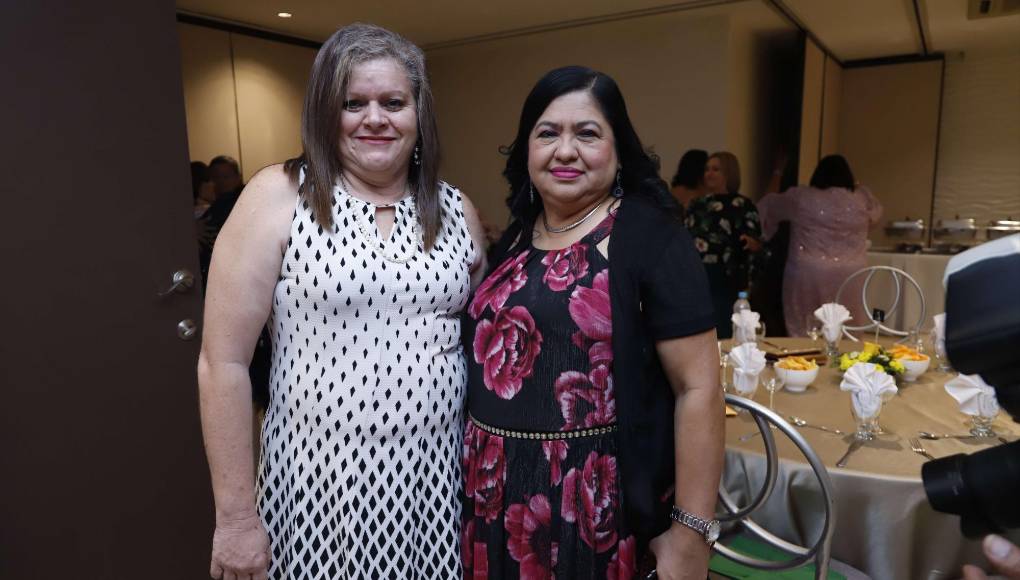 Claudia Zúñiga y Alida Mejía 