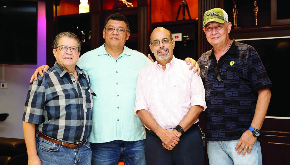Mario Sorto, Álex Velásquez, Noé Tejada y Mario López