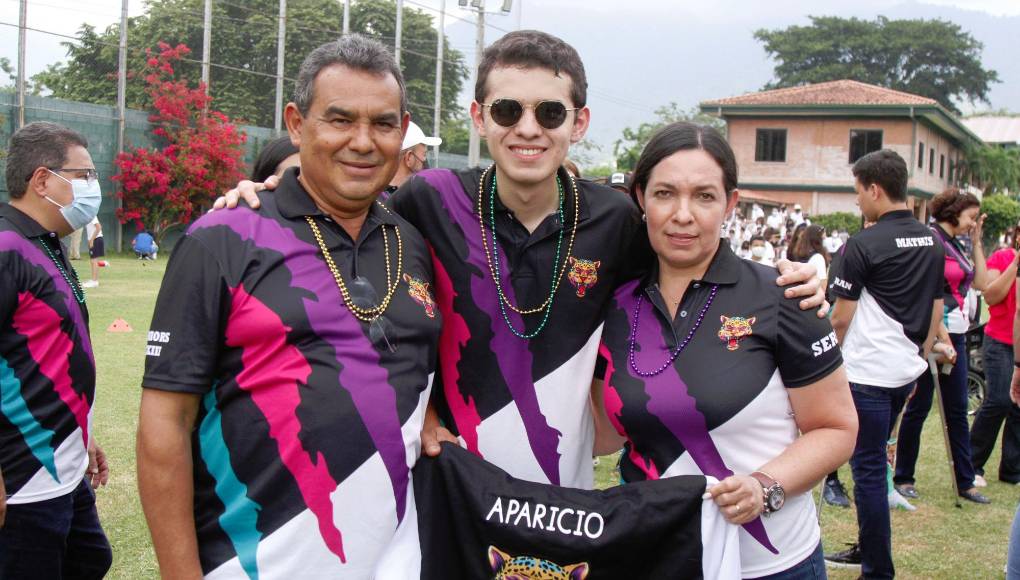 Julio Aparicio, José Aparicio e Irma de Aparicio