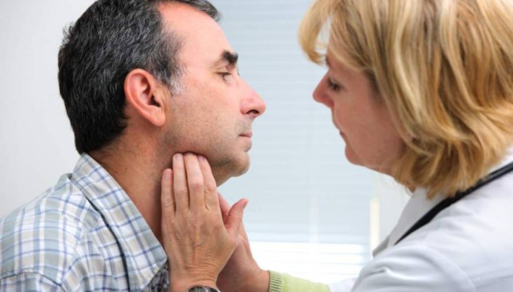 El cáncer de cuello causa dolor y ardor de garganta