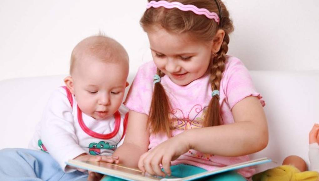 La importancia de leer cuentos a los niños desde su nacimiento  