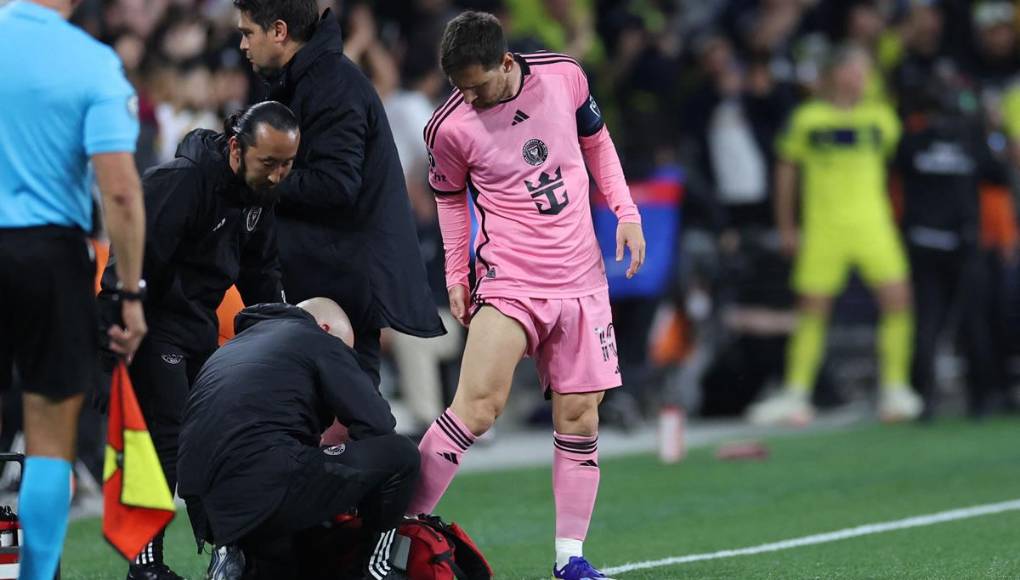 A Messi le recivisaron la parte posterior del muslo derecho.