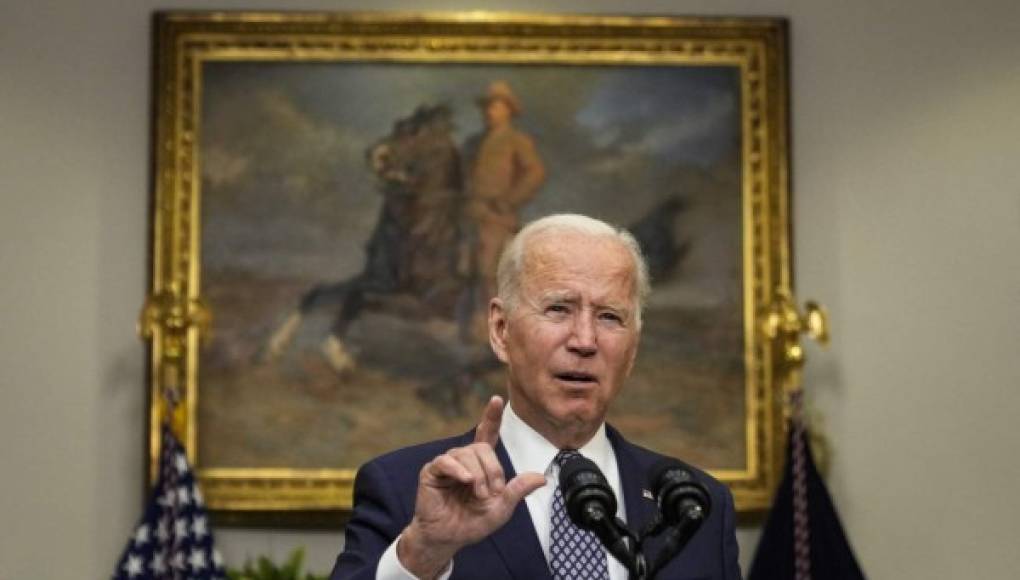 Biden justifica retirada de Kabul por amenazas de atentado de Isis a aeropuerto