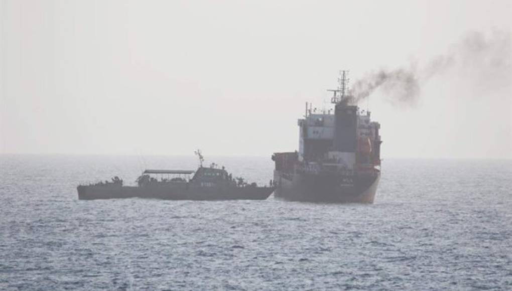 Irán niega que le pertenezcan los buques con gasolina incautados por Estados Unidos  