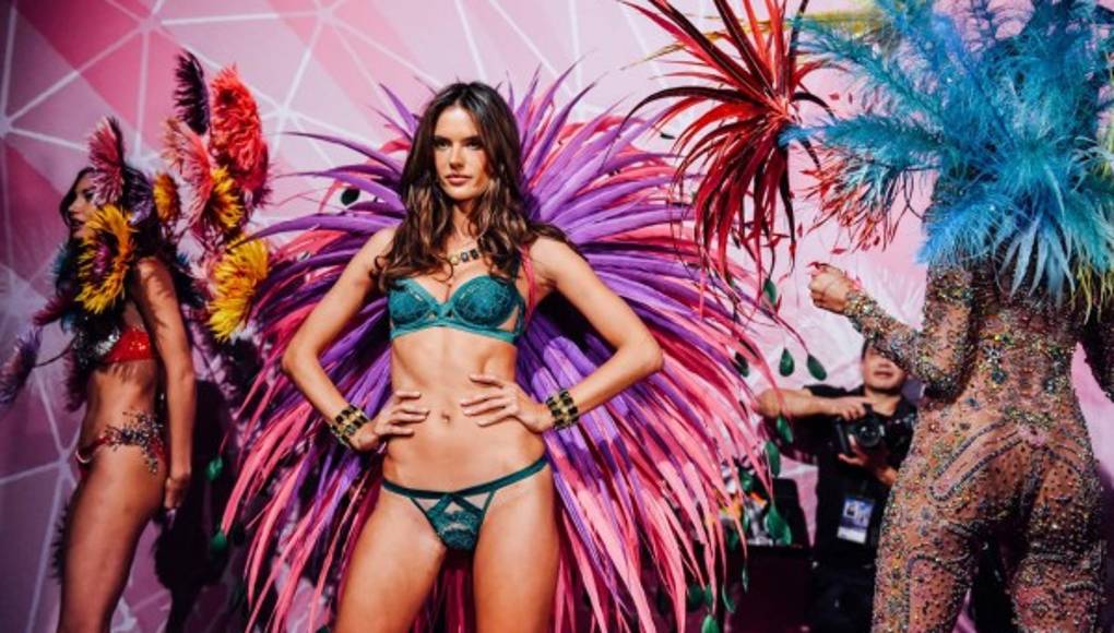 Los 'ángeles” de Victoria’s Secret desfilarán en París