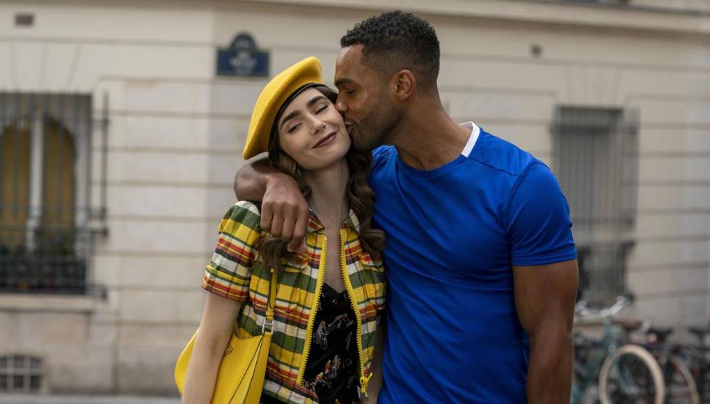 Lucien Laviscount ha saltaso a la fama tras su aparición en la serie ‘Emily in Paris’ de Netflix.