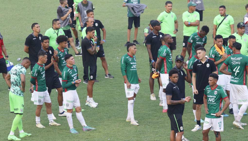 Marathón se mostró destrozado tras perder la ilusión de la décima en la Liga Nacional de Honduras. 