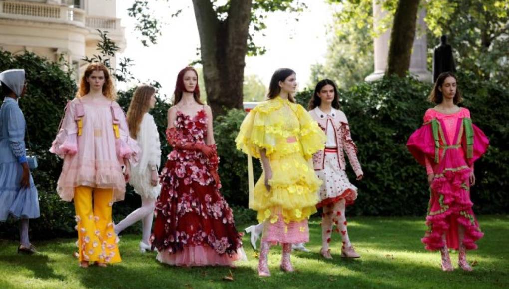 Los desfiles vuelven a la Semana de la Moda de Londres