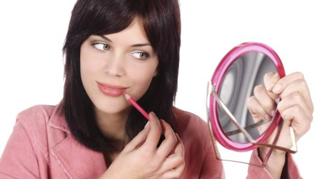 Diez pasos para un maquillaje natural