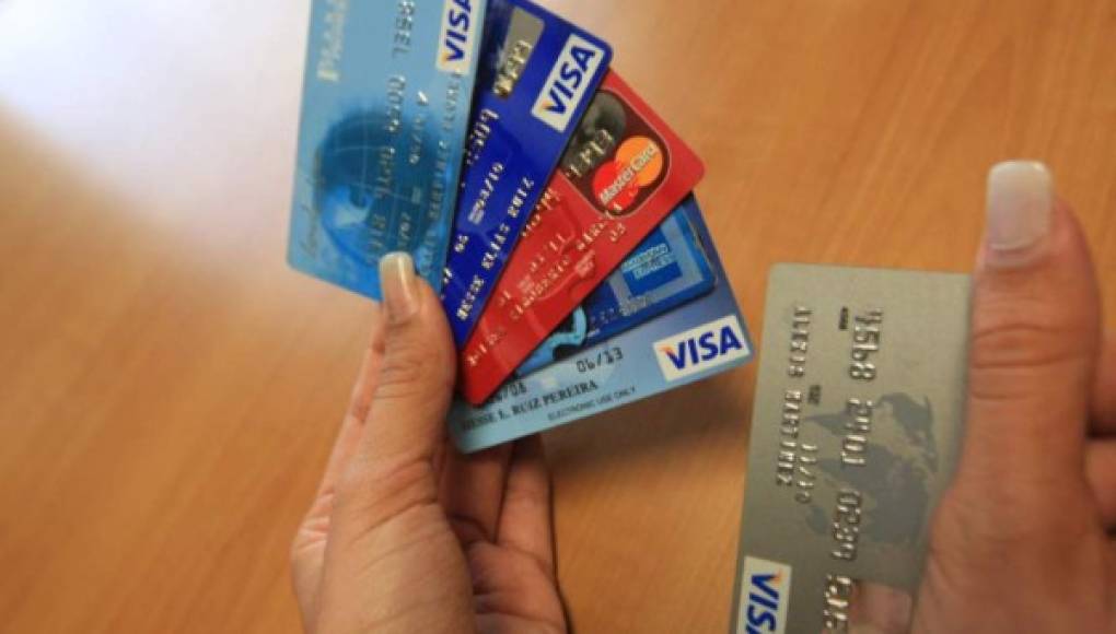 Más de 800,000 tarjetas de crédito circulan en Honduras
