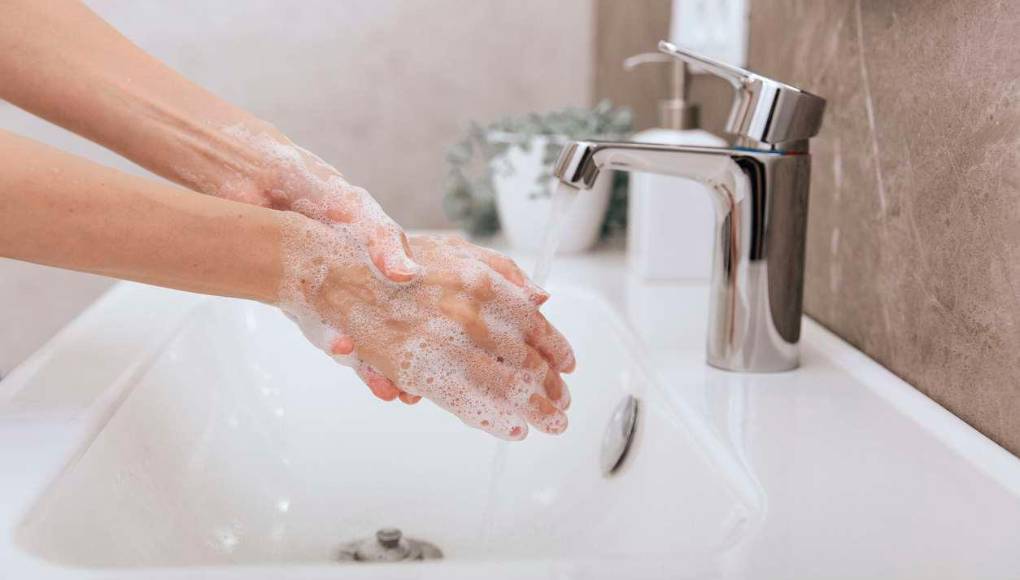 Recomendaciones para una cena navideña libre de covid