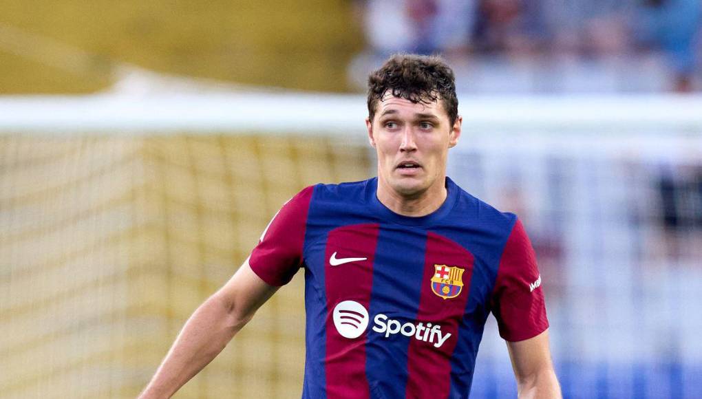 Christensen no estuvo ante el PSG por sanción, así que apunta a titular en el pivote.
