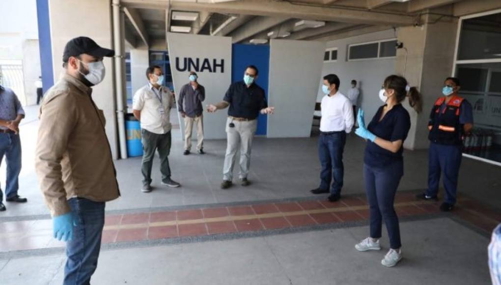 Inicia equipamiento del polideportivo de la UNAH para atender a pacientes de Covid-19