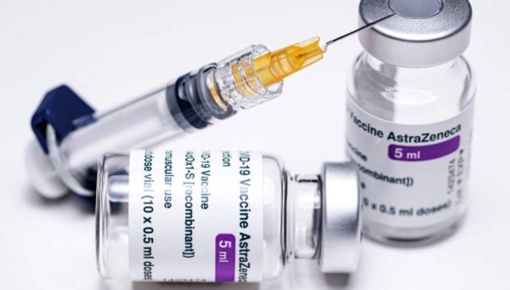 Muere trabajadora sanitaria que recibió vacuna de AstraZeneca en Noruega