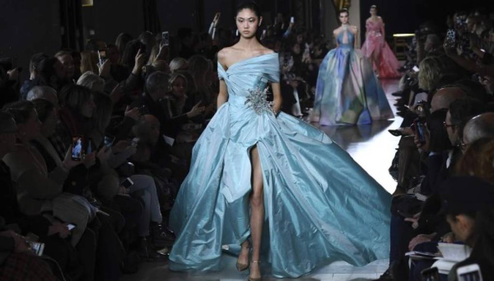 La moda del diseñador Elie Saab