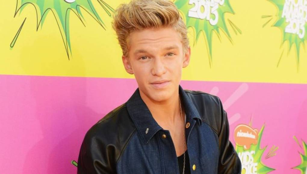 Cody Simpson cumple 18 años