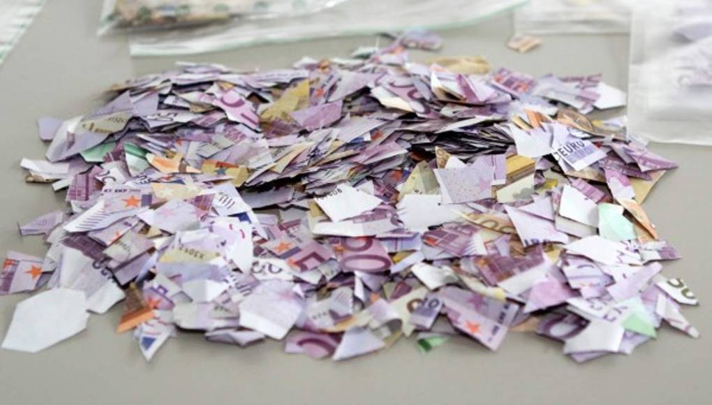 El misterio de los billetes rotos  