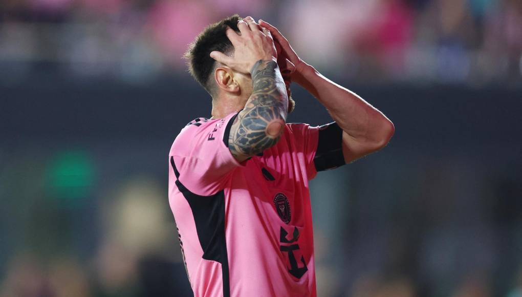 Ante esta situación, el Monterrey está tomando todas las medidas necesarias para mantener el orden y también para garantizar la seguridad del argentino.