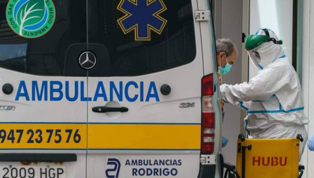 Alarma en España por escape de pacientes con coronavirus de hospitales