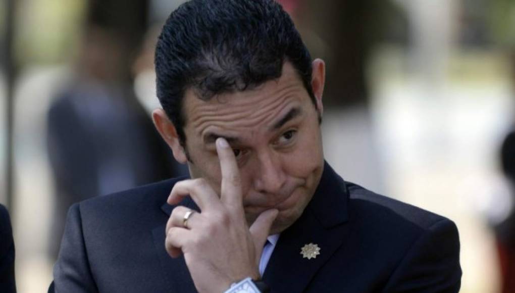 Hijo y hermano de presidente de Guatemala declaran por supuesta corrupción