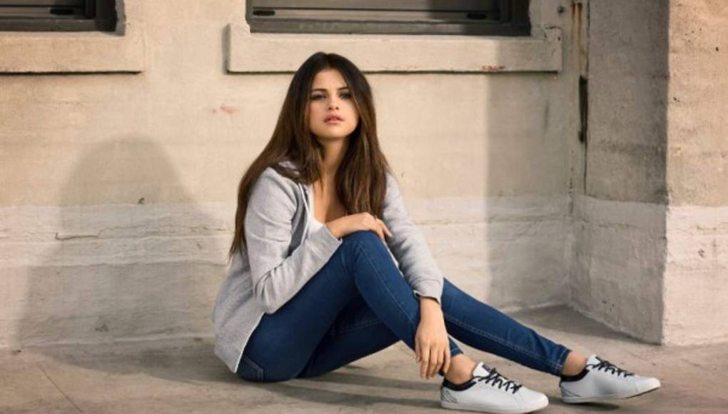 Selena graba canción con Zedd