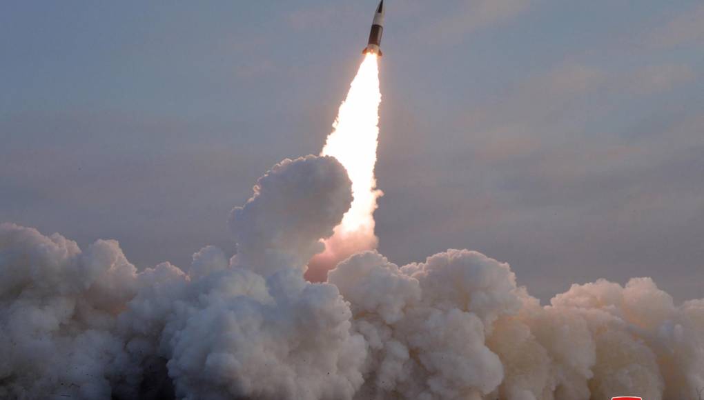 Corea del Norte revela que probó “misiles tácticos guiados” en último ensayo