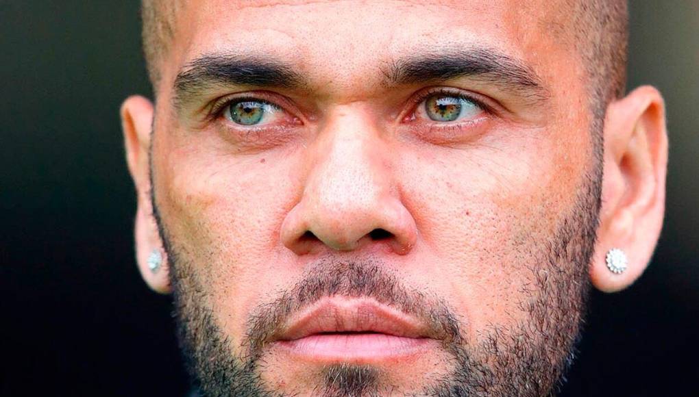 Según informa ON Economía y también se puede comprobar en el registro, esta nueva empresa de Dani Alves se constituyó el pasado 30 de abril de 2024 con un capital social de 30.000 euros y tiene como administrado y socio único a Daniel Alves da Silva.