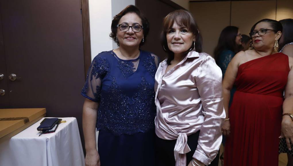 María Navarro y Lizzette Rivera