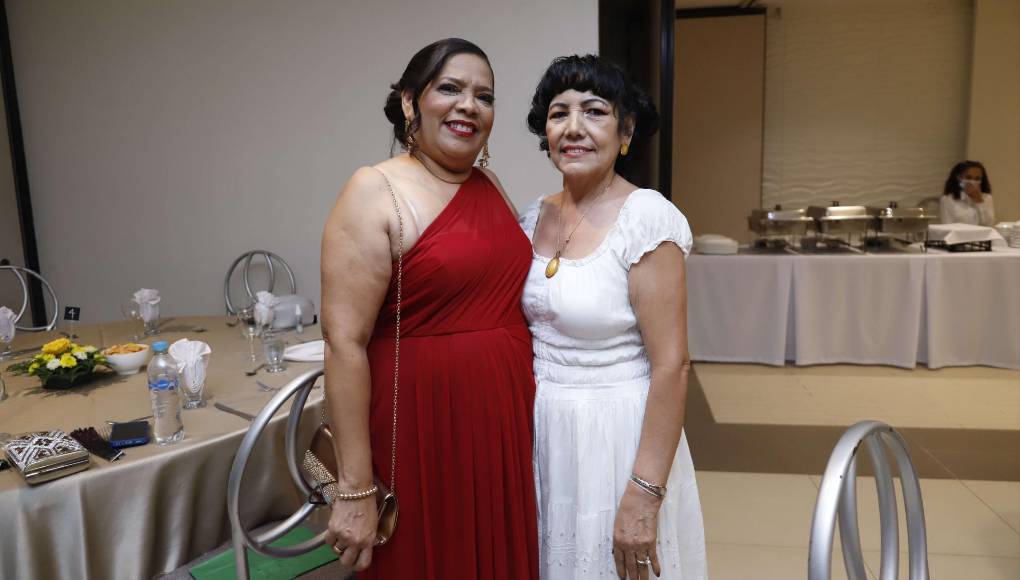 Neida Lozano y Marta López