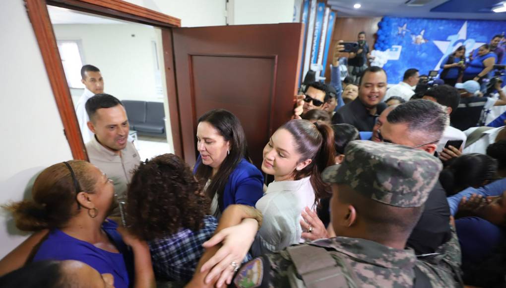 El juez Kevin Castel fijó la fecha tentativa del próximo 26 de junio para pronunciar la sentencia a Hernández, de 55 años y que años atrás se jactaba de su estrecha relación con Estados Unidos.