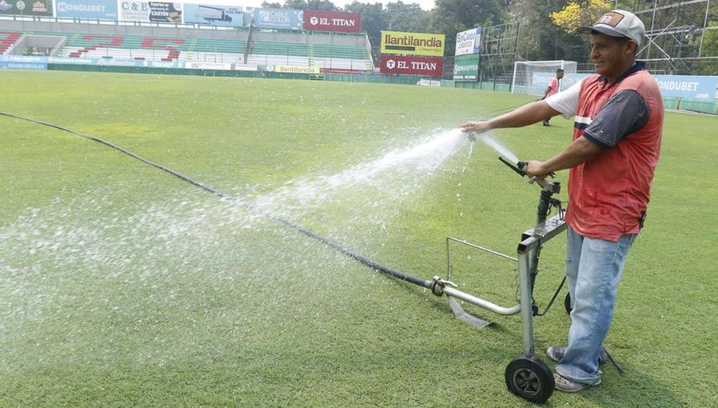 El engramillado del Yankel Rosenthal ha sido retocado para el choque entre Marathón vs Olimpia.