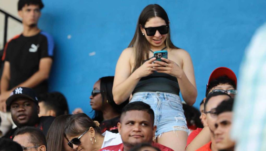 Así lució y causó furor Annie Córdova.