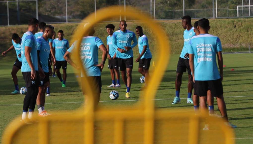 Jerry Bengtson espera jugar ante los Costa Rica. El delantero ya sabe lo que es anotarle a los ticos, marcó el gol en la última victoria de Honduras frente a la Sele (1-0) en la eliminatoria al Mundial de Brasil 2014.