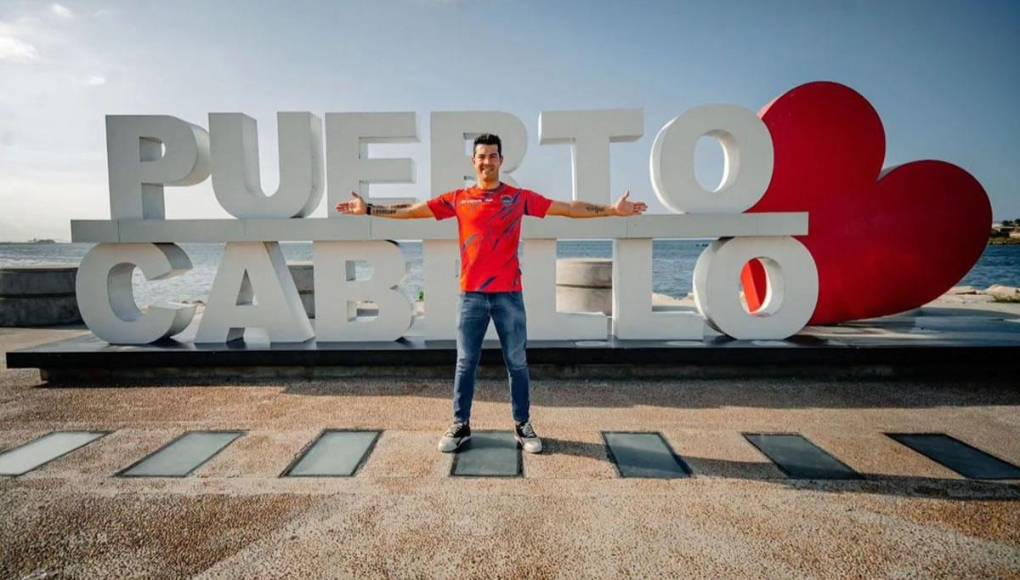 Miku Fedor- Un jugador que ha militado en numerosos equipos del fútbol español. Rayo Vallecano, Valencia, Getafe, Salamanca, Deportivo La Coruña, Murcia, Intercity y Arenteiro figuran en el currículum de este veterano delantero. En este mercado ha vuelto a su natal Venezuela para firmar por el Academia Puerto Cabello.