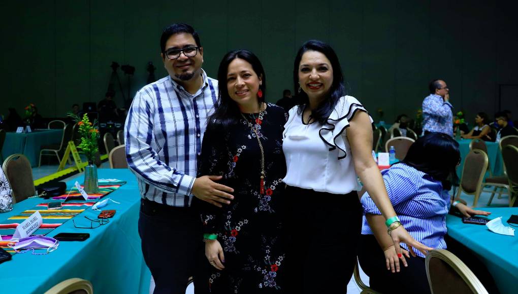 David Espinoza, Frances Chiang y Marisa Rodríguez