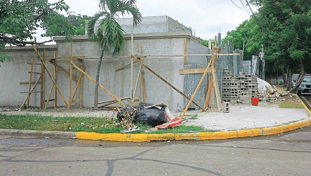 Alcaldía y arquitectos en pleito por permisos de construcción en San Pedro Sula