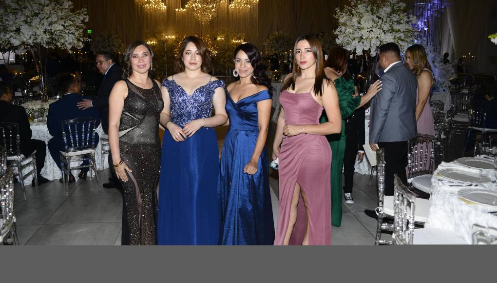 Keily Gallegos, Laura Agüero, Yamileth Molina y Sonia Carvajal 