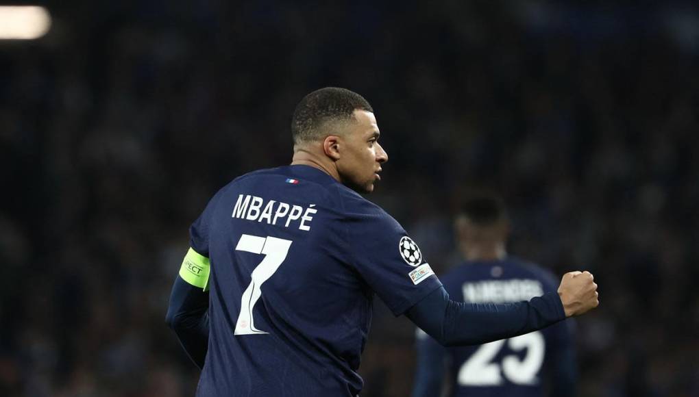 Kylian Mbappé es actualmente el máximo goleador de la Ligue 1 en la presente temporada con 21 goles y suma seis tantos en la Champions League, empató en la cima con Erling Haaland y Harry Kane.