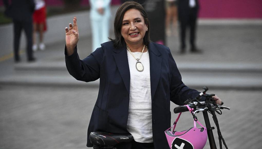 <b>Xóchitl</b> <b>Gálvez</b> encarna una historia de superación: la de una niña de origen indígena que vendió gelatinas para sortear la pobreza, se convirtió en una empresaria exitosa y ahora es la carta de la oposición para gobernar México