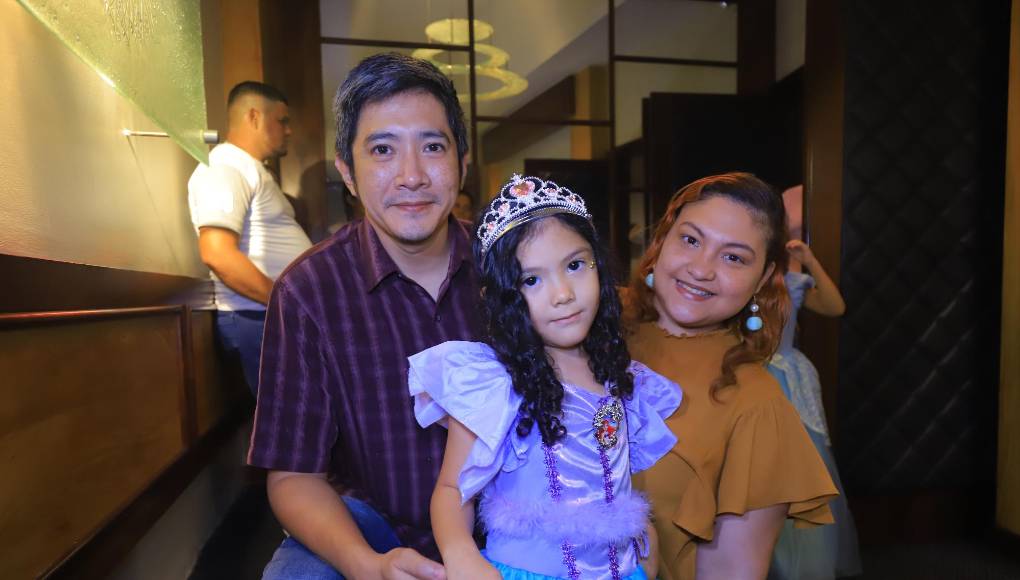 David, Juliette e Ilse Chong