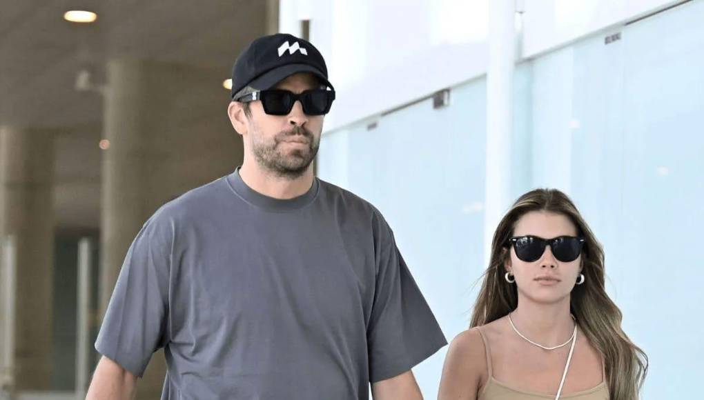 “Clara-mente... Que cumplas muchos más, pero vamos, vaya manera de celebrar el cumpleaños. Organízatelo mejor para el año que viene, vaya fiesta. Es que son cosas como del siglo pasado”, dijo uno de los panelistas de ‘TardeAR’.